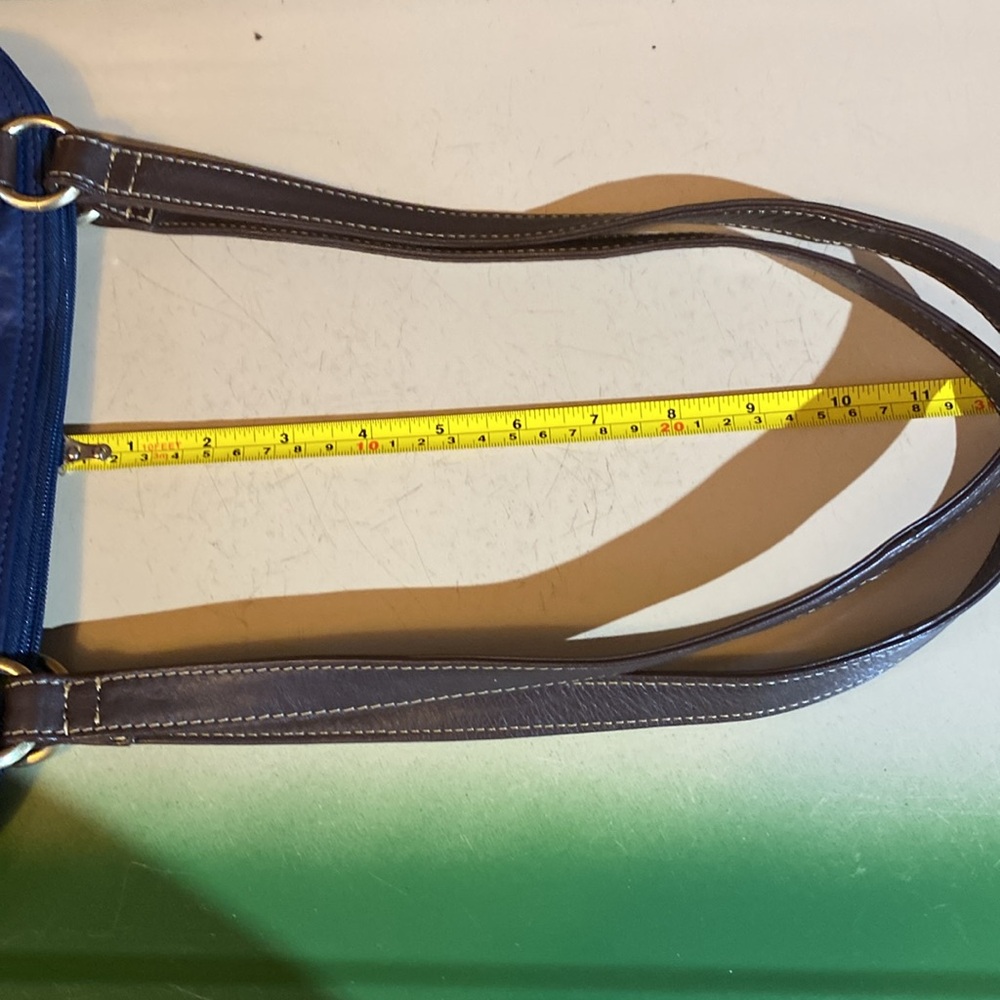 Stone Mountain leather black and brown shoulder bag - Picture 7 of 9